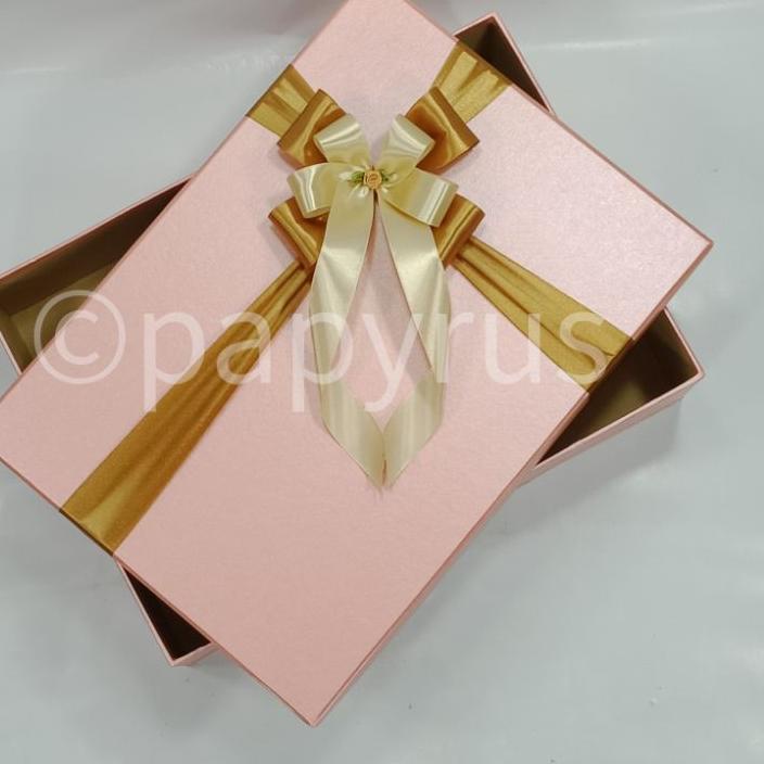 

☆ Papyrus 25x35 tinggi 5cm Kotak Kado Gift Box ♥