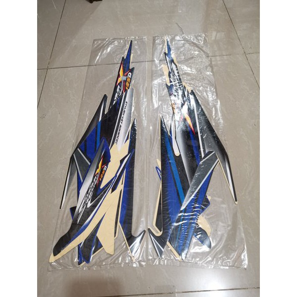 Stiker Bodi & Lis Body & Striping Supra X 125 2006 Hitam Biru