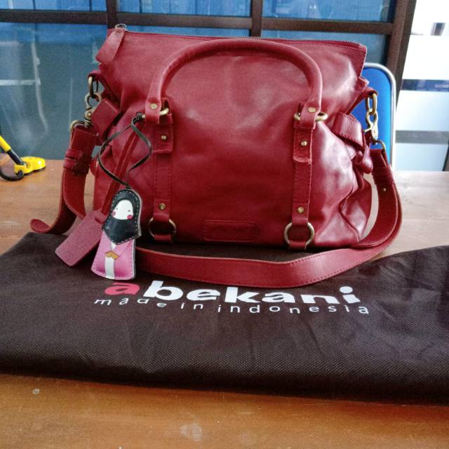 Tas Kulit Abebow Abekani