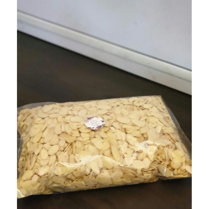 

Almond slice 1 kilo