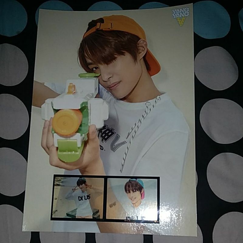 [baca deskripsi] hendery yangyang nct wayv official photocard pc departure (pc meong) benefit sumkit