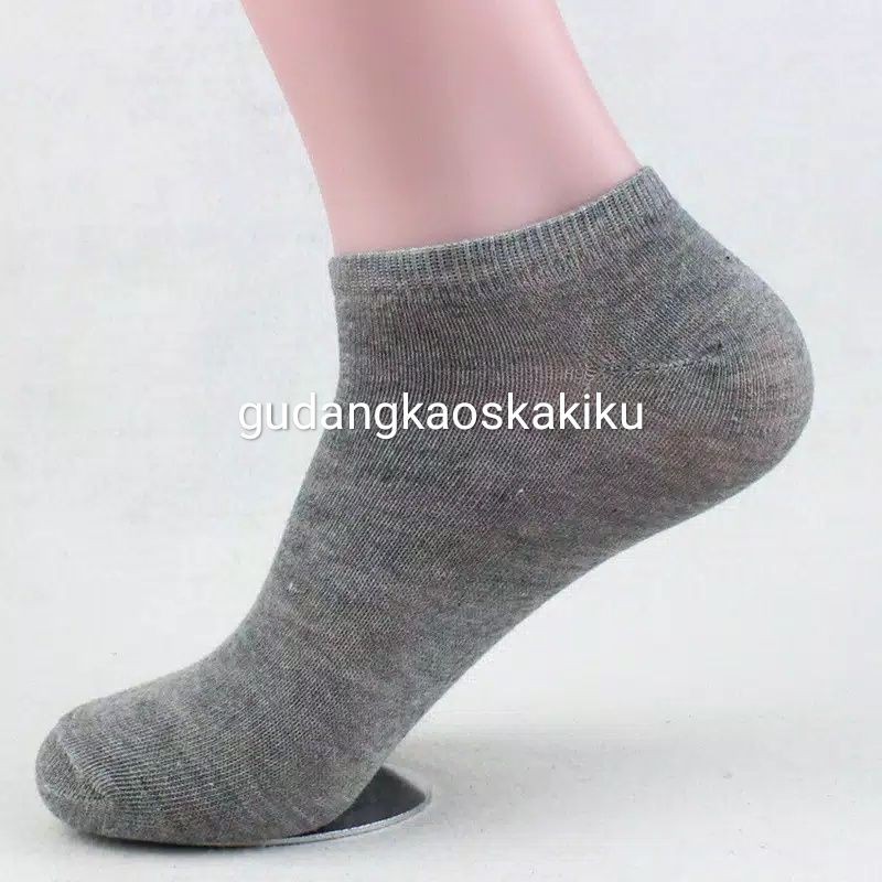KAOS KAKI PENDEK ABU