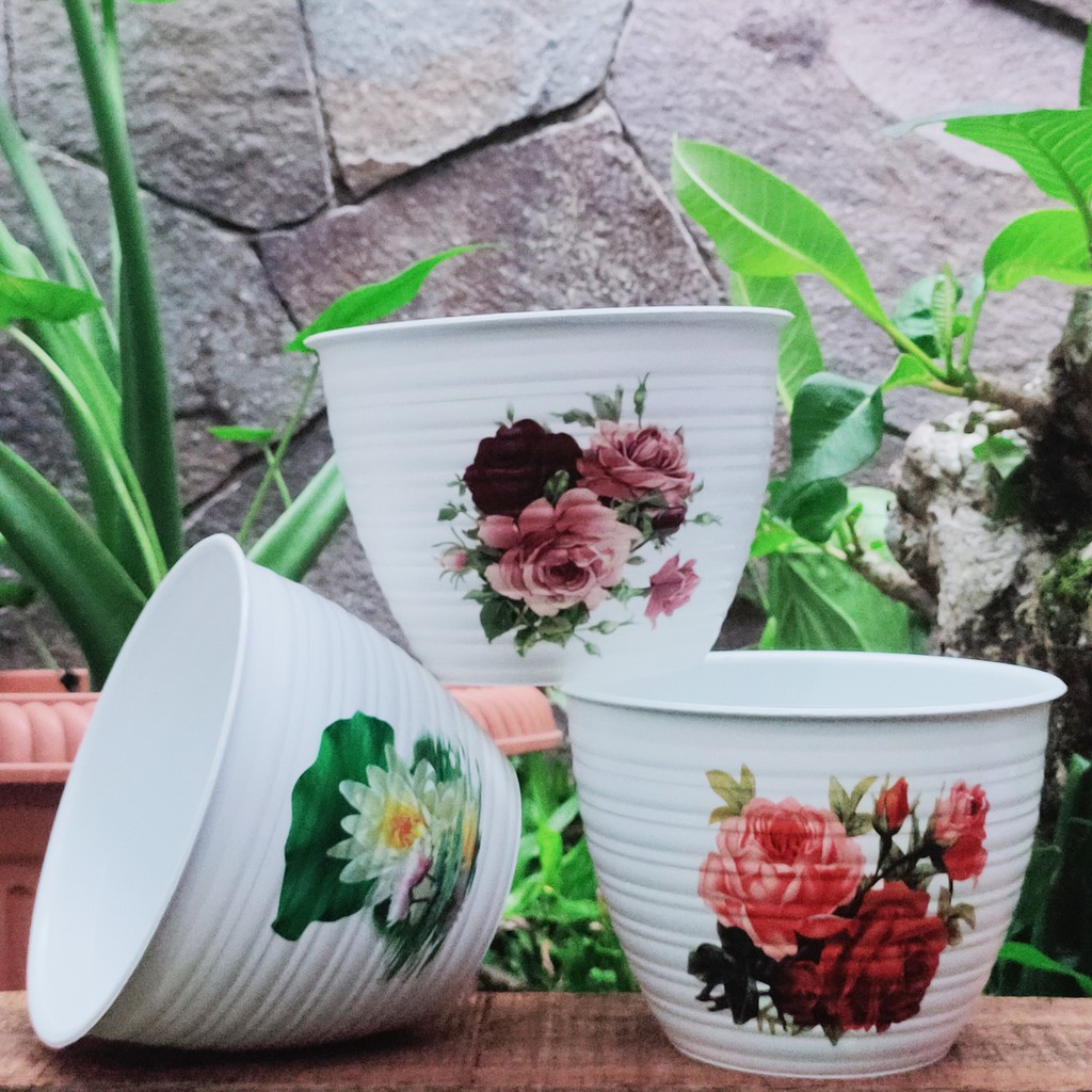 Pot Bunga Putih Tawon Besar Hias Kecil Unik Lucu 15 Cm Shopee Indonesia