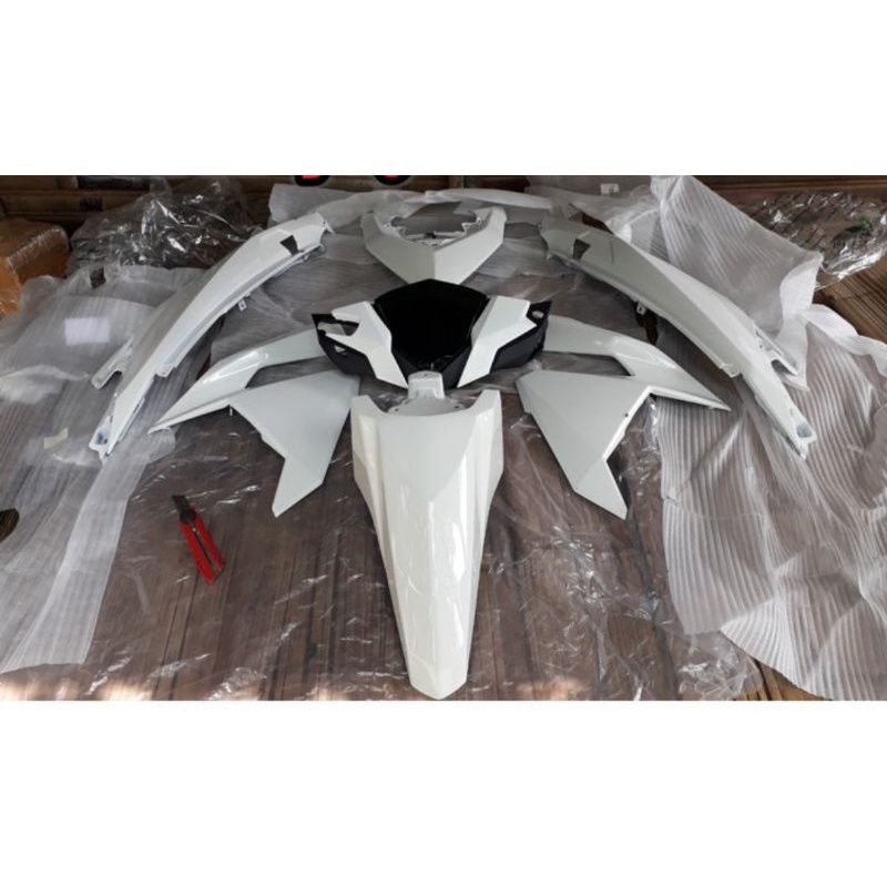paket full ful body halus tameng dasi sayap Vario 125 150 LED old putih kilap 2015 2016 2017 non ori