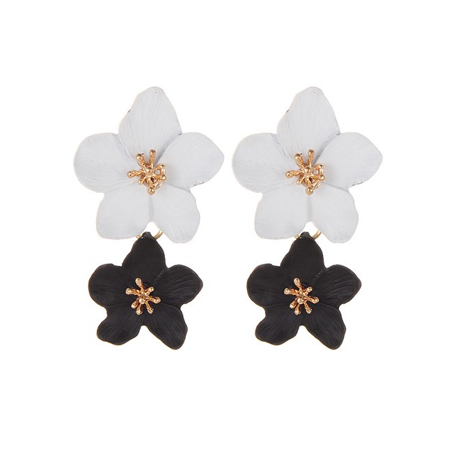 LRC Anting Tusuk Fashion Flower Shape Decorated E9619x