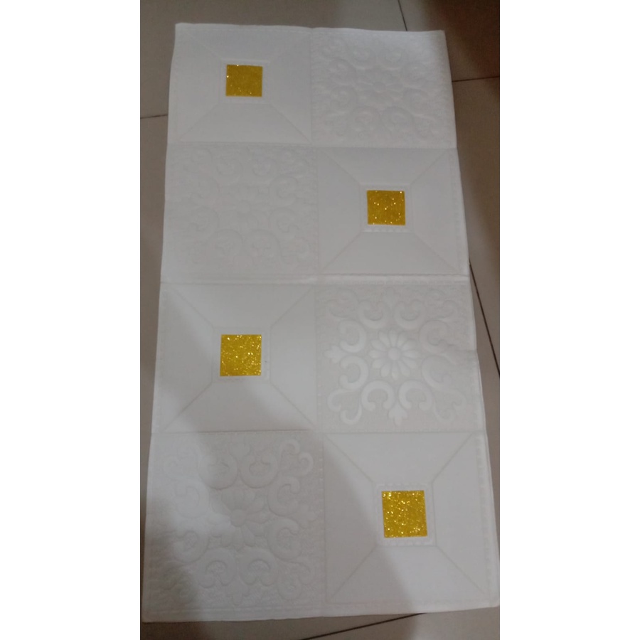 Belikuy COD Wallpaper Dinding Foam 3D Kecil Motif Batu Bata / walpaper dinding Foam U96-CLASSIC GOLD