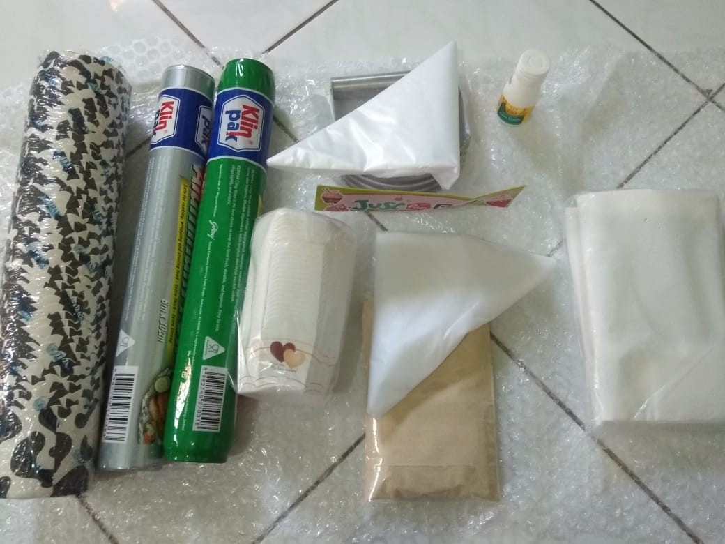 Cup Muffin Besar 60mm [per 25pcs]