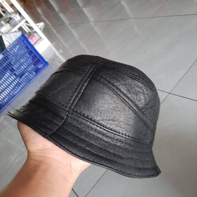 TOPI SKA KULIT FASHION TOPI PRIA TOPI KEKINIAAN TOPI BULAT