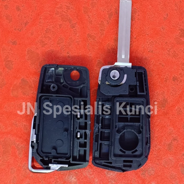 FILP KEY CASING KUNCI TOYOTA ALL NEW INNOVA 2 TOMBOL BLADE 48