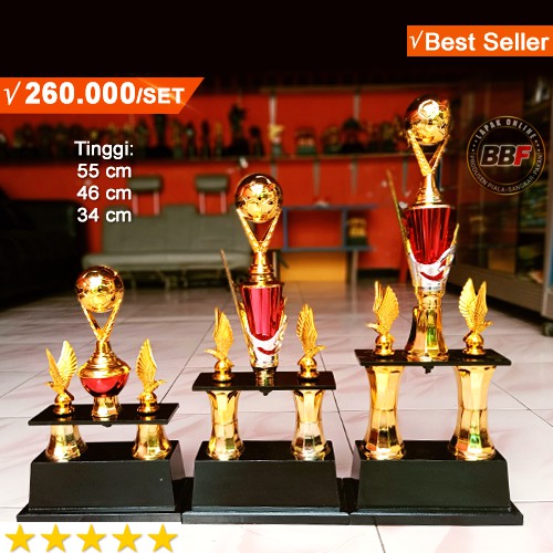 Piala 2 kaki set bola juara 1-2-3