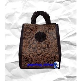 

tas hajatan pita 22 (22×22×30)