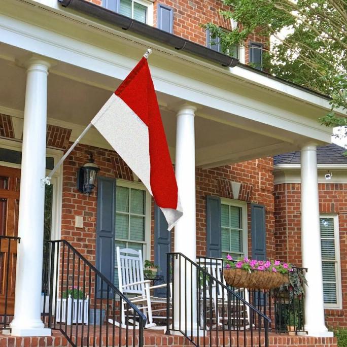 

Bracket holder tiang bendera apartemen rumah kantor