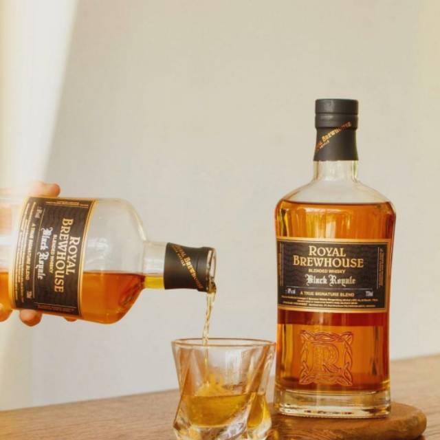 

Black royal -750 ml