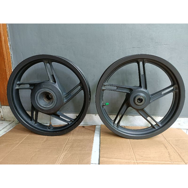 Velg PCX CBU Velg pcx 150 Thailand Velg pcx 125 Thailand Velg pcx Vietnam