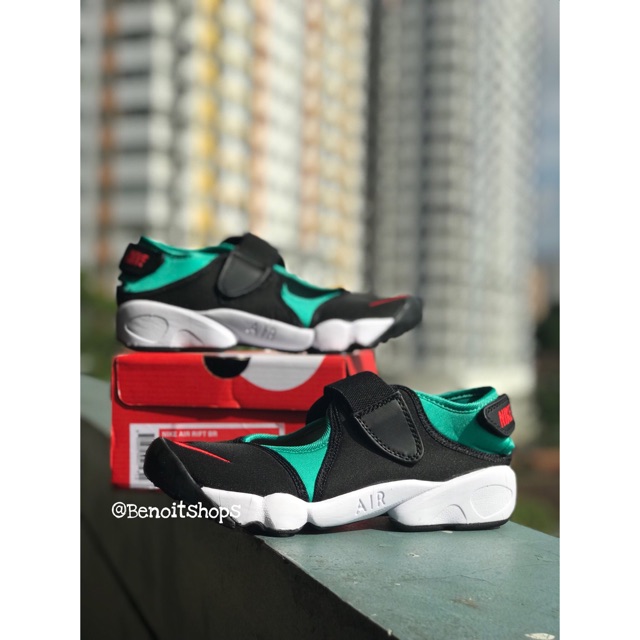 NIKE AIR RIFT NINJA