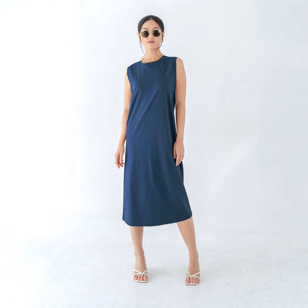 Nomitee's Chelsea Basic Dress | Midi Dress Tanpa Lengan-Nomitee's