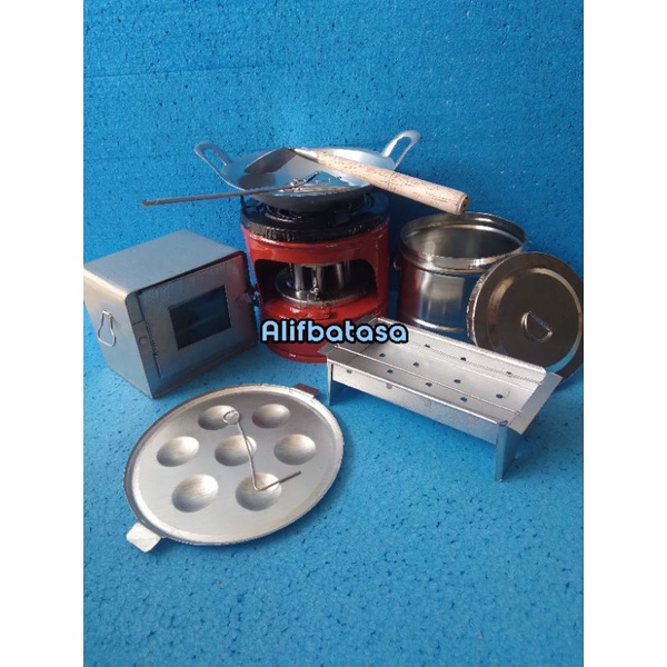 mainan masak-masakan anak tradisional