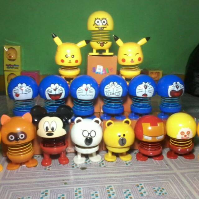 Emoji karakter/spring doll (Non Led)