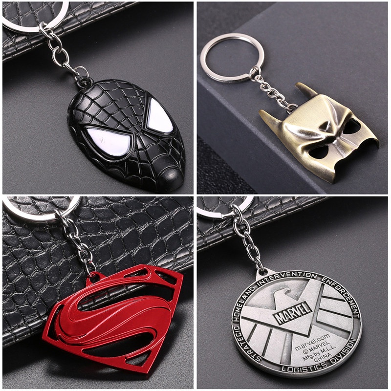 Tk Gantungan Kunci Desain The Avengers Iron Man / Spiderman / Marvel Bahan Metal Untuk Anak