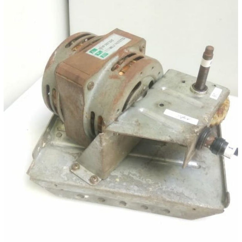 Motor ac 220V jenis worm gear 68rpm