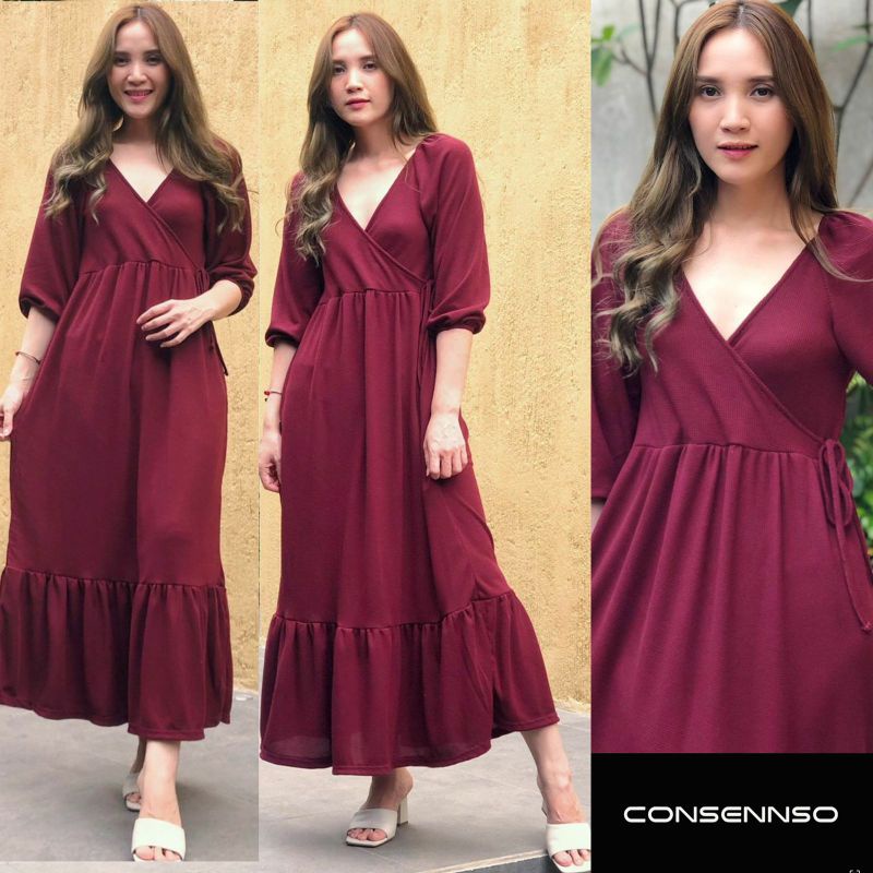 Consennso slit pleated dress