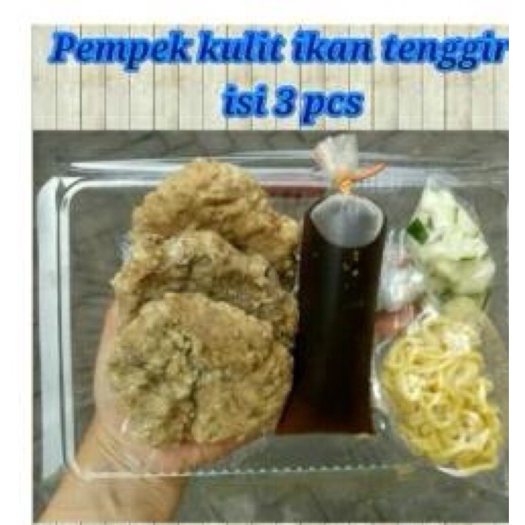 

PEMPEK KULIT IKAN TENGGIRI