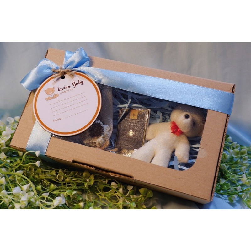 Hampers | Hampers baby | emas antam | hampers emas | Kado emas mulia | baju baby | selimut bayi | ka