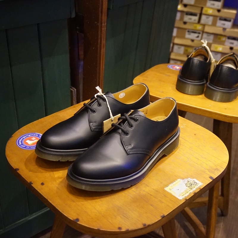 1461 narrow fit smooth