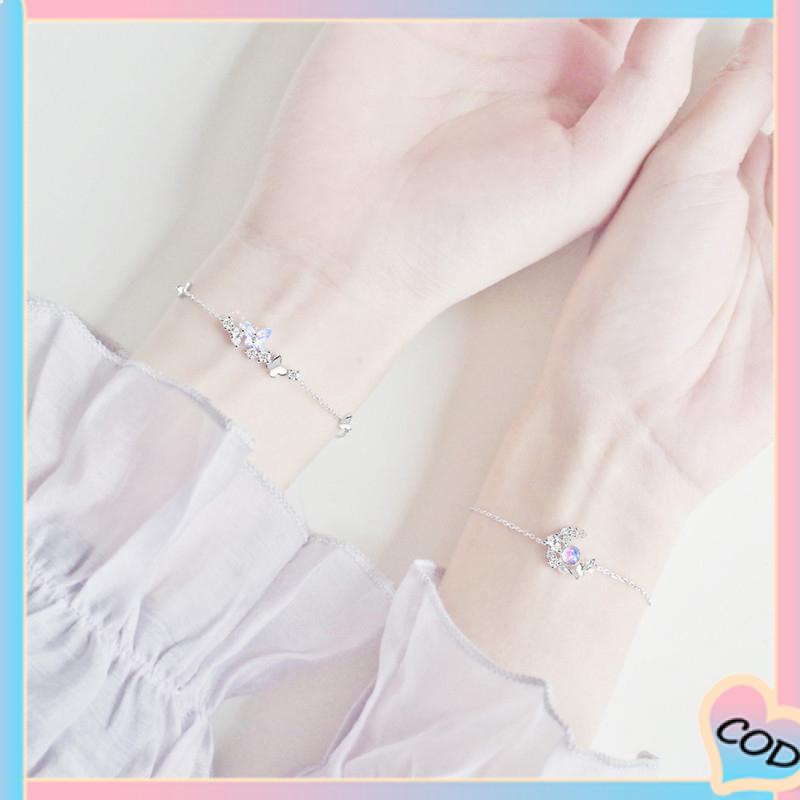 COD❤️Gelang Kupu-kupu High-end Mewah Ringan Pacar Dreamy Temperamen Gelang Bulan Sabit Wanita-A.one