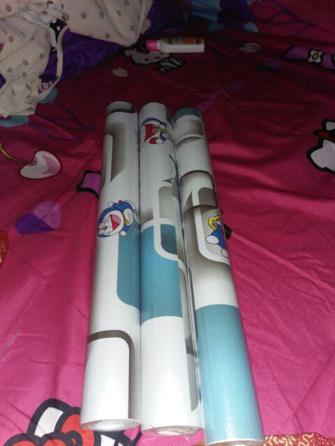 Wallpaper Dinding Karakter