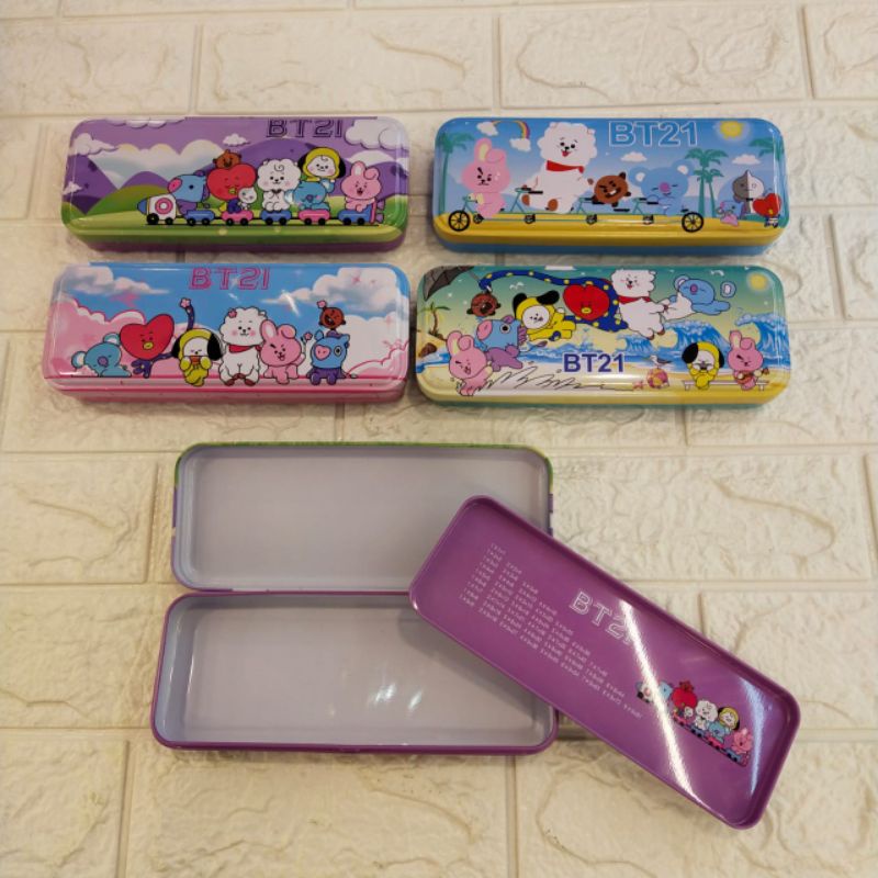 

AD121 Tempat Pensil /Kotak pensil Kaleng BTS 2 SUSUN / Pensil Case Anak BT21