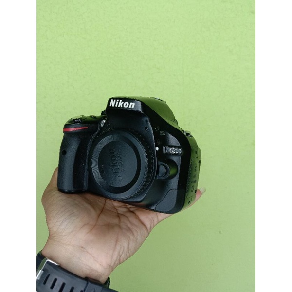 DSLR NIKON D5200 / NIKON 5200 TERMURAH-Body saja