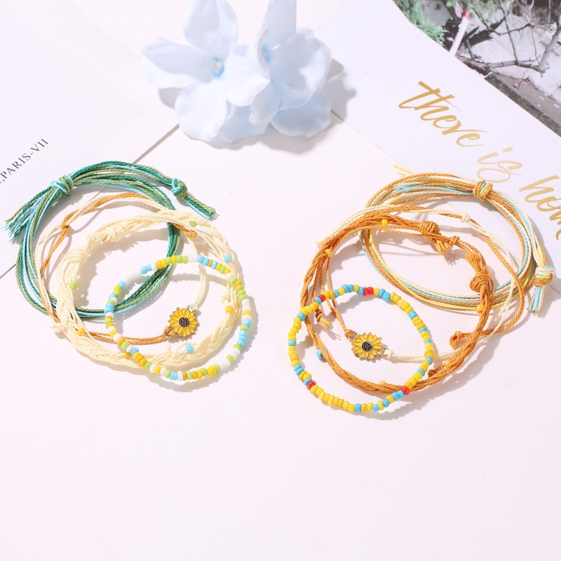 4pcs / set Gelang Pasangan Motif Bunga Matahari daisy Untuk Pria Dan Wanita