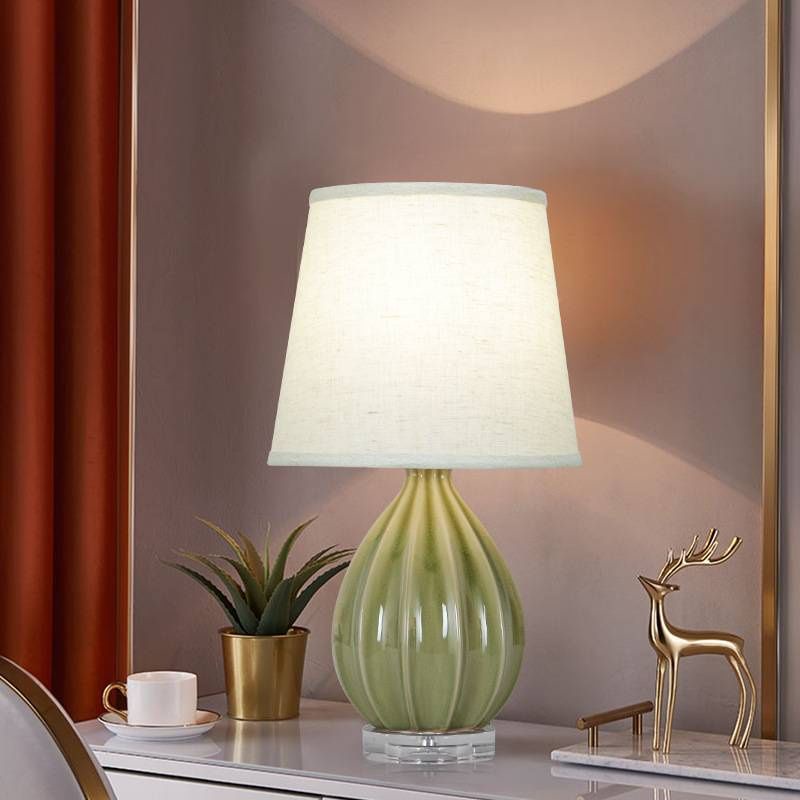 LAMPU MEJA KAMAR TIDUR KERAMIK NBL6620917