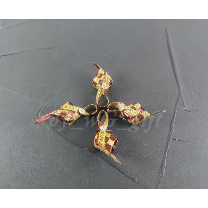 

Ketupat Pita Hias - Mix Colours ; 1 pack 1 pcs