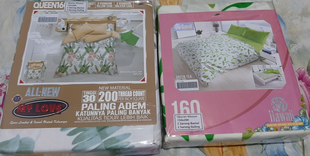 Sprei Queen Size Hawaii Motif 160x200 / 150x200 / 140x200 / 145x200 / 155x200
