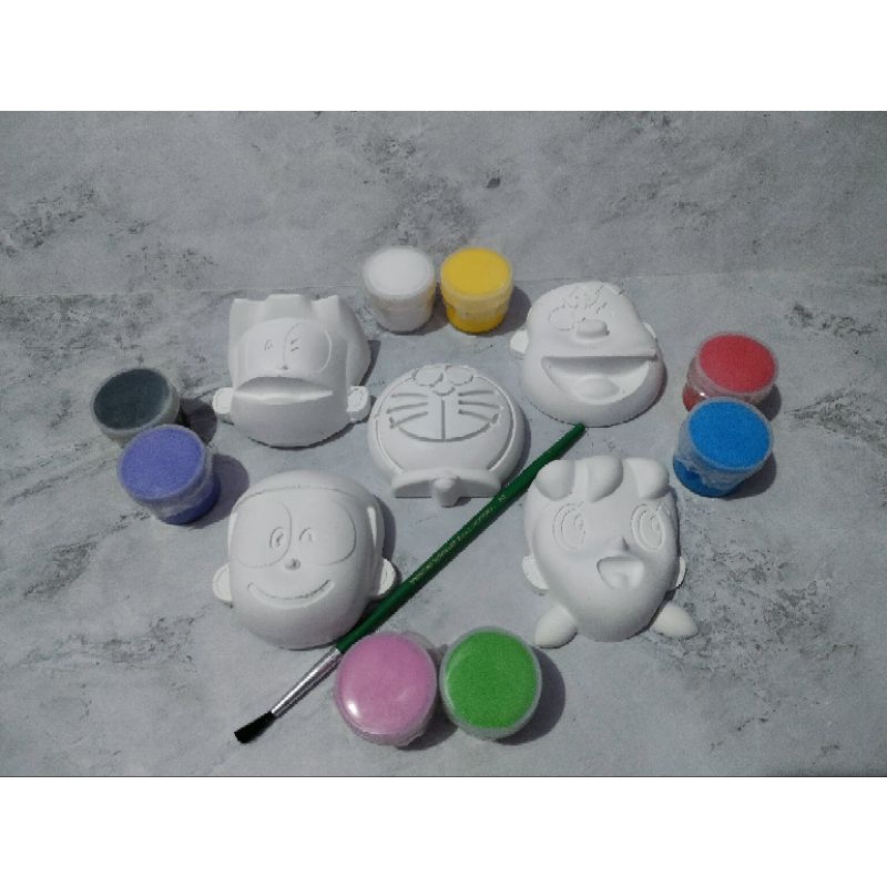 

Kreasi Anak | Patung Lukis Gypsum Cat Air Karakter