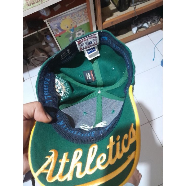 topi baseball retro second