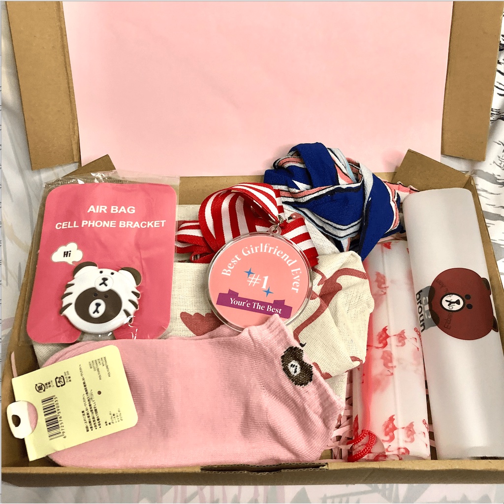 

Gift box khusus CEWE wisuda anniversary ulang tahun hadiah kado