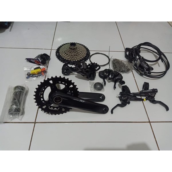 Groupset Shimano XT 12 x 2 Speed M 8100 Brake Quad 4 Piston m8120 Original Made In Japan bukan SLX D