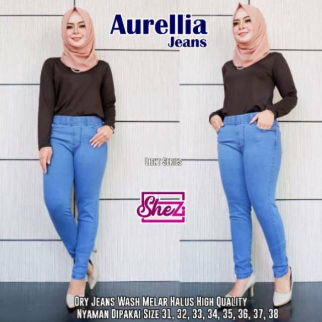 CELANA JEANS PINGGANG KARET ICE BLUE