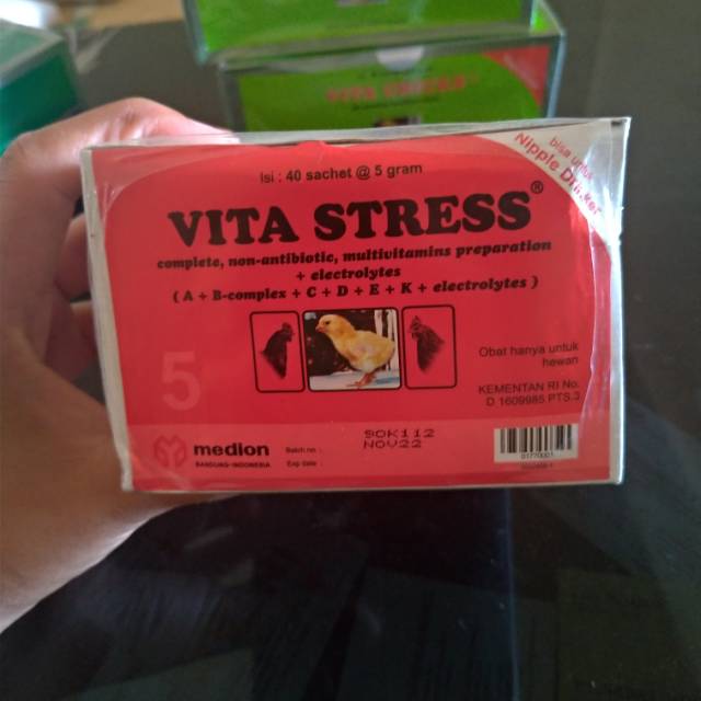 VITA STRESS KOTAK ISI 40 SACHET 5G Vitamin unfuk ayam stress