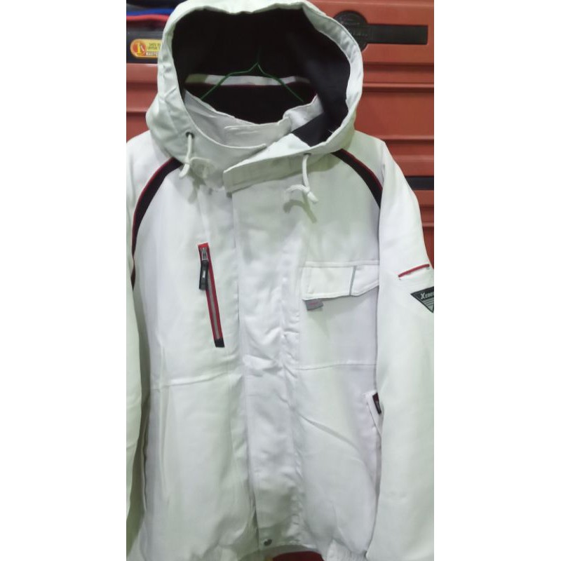 jaket motor winderbreaker Xebec hoodigunung second