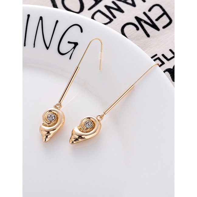 LRC Anting Gantung Fashion Gold Small Alloy Earrings F69833