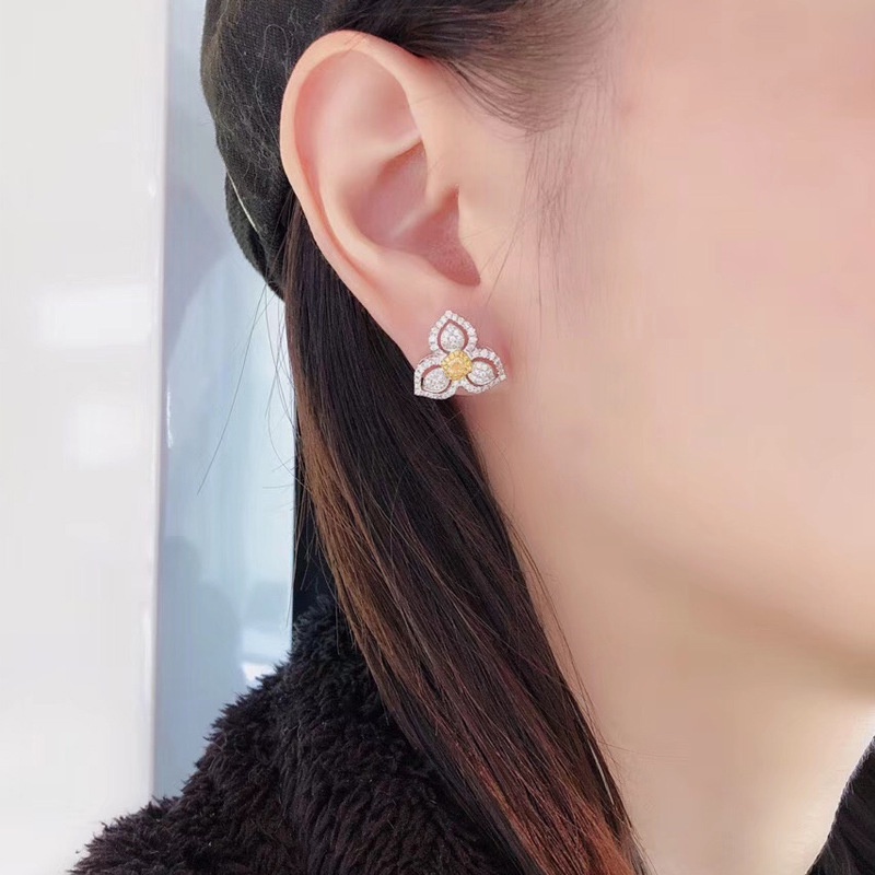 Fashion Elegant Luxury Petal Yellow Diamond Stud Earrings