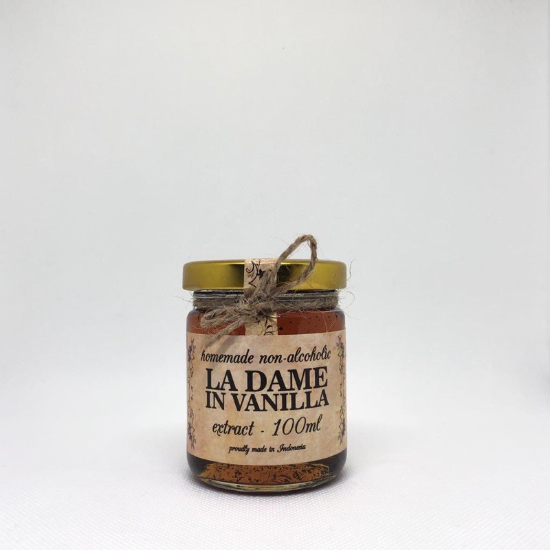 

La Dame in Vanilla Halal Vanilla Extract 100ml