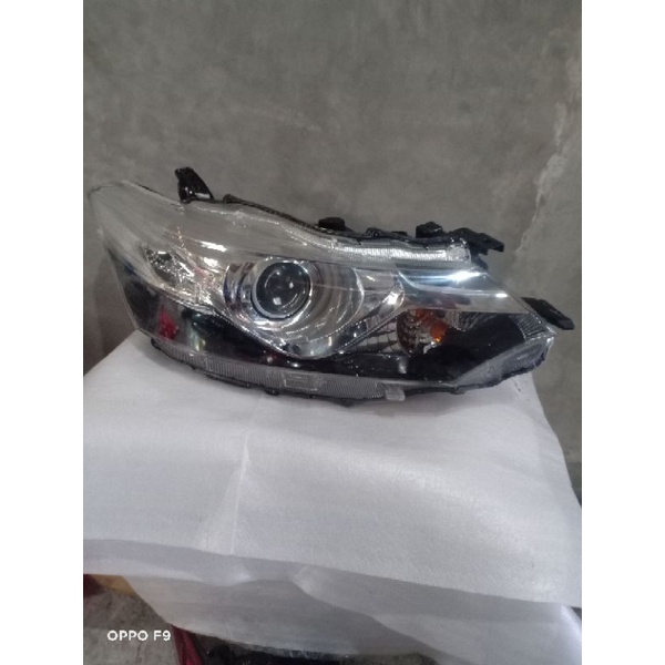 head lamp lampu depan Vios gen 3 kanan