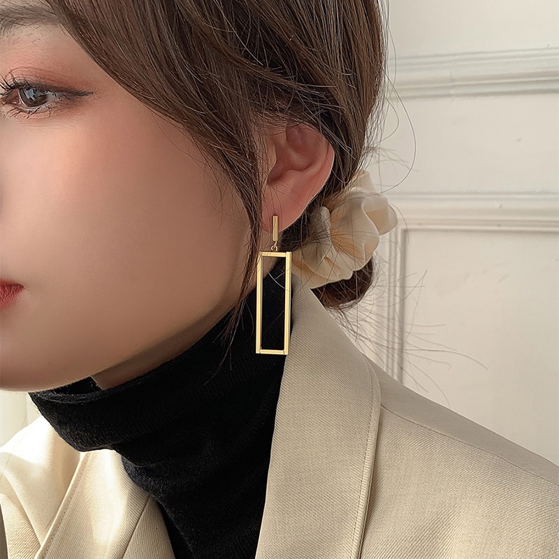 Anting titanium stud persegi korea model anti karat