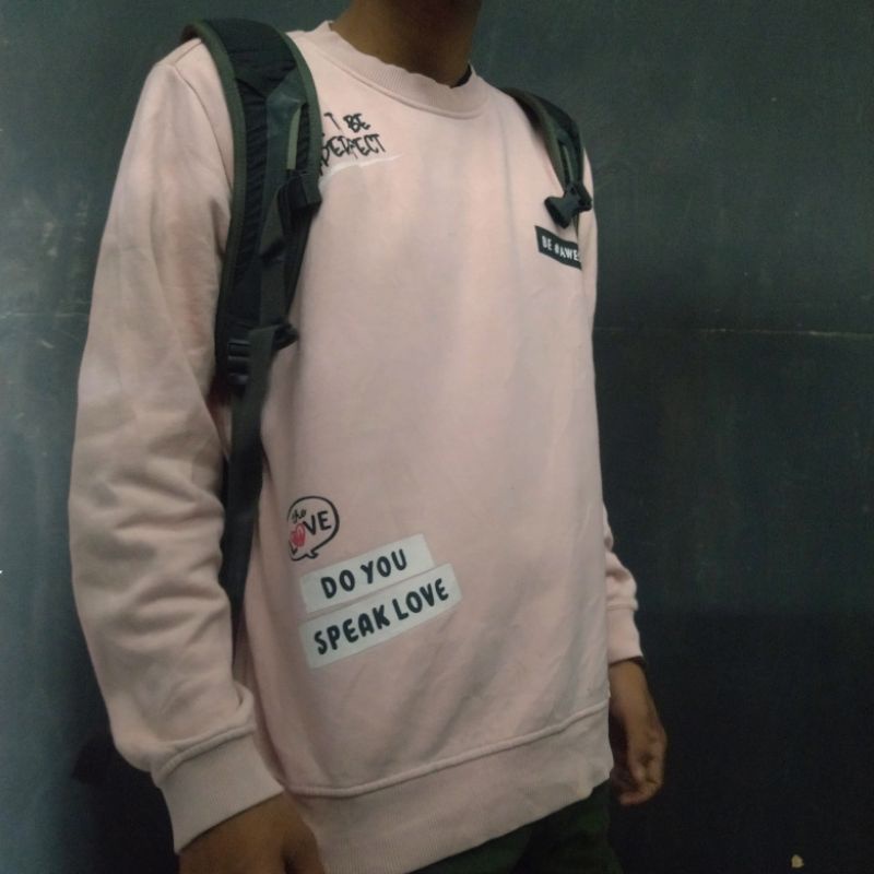 crewneck hangten second branded