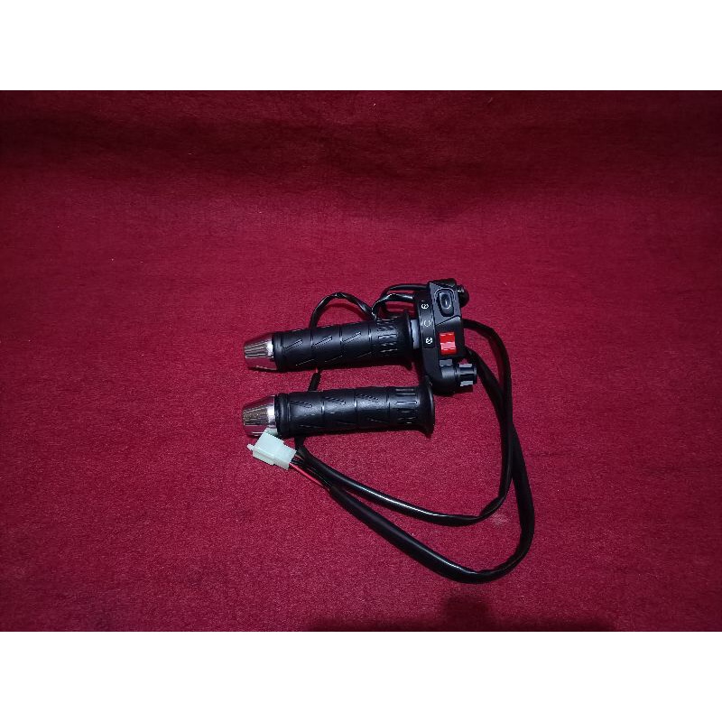 holder ksr merk red it holder nyala bonus handpack kaze HANDGRIB KAZE SET JALU SATRIA REPRO